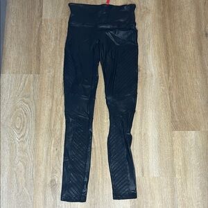 SPANX Black Textured Leggings